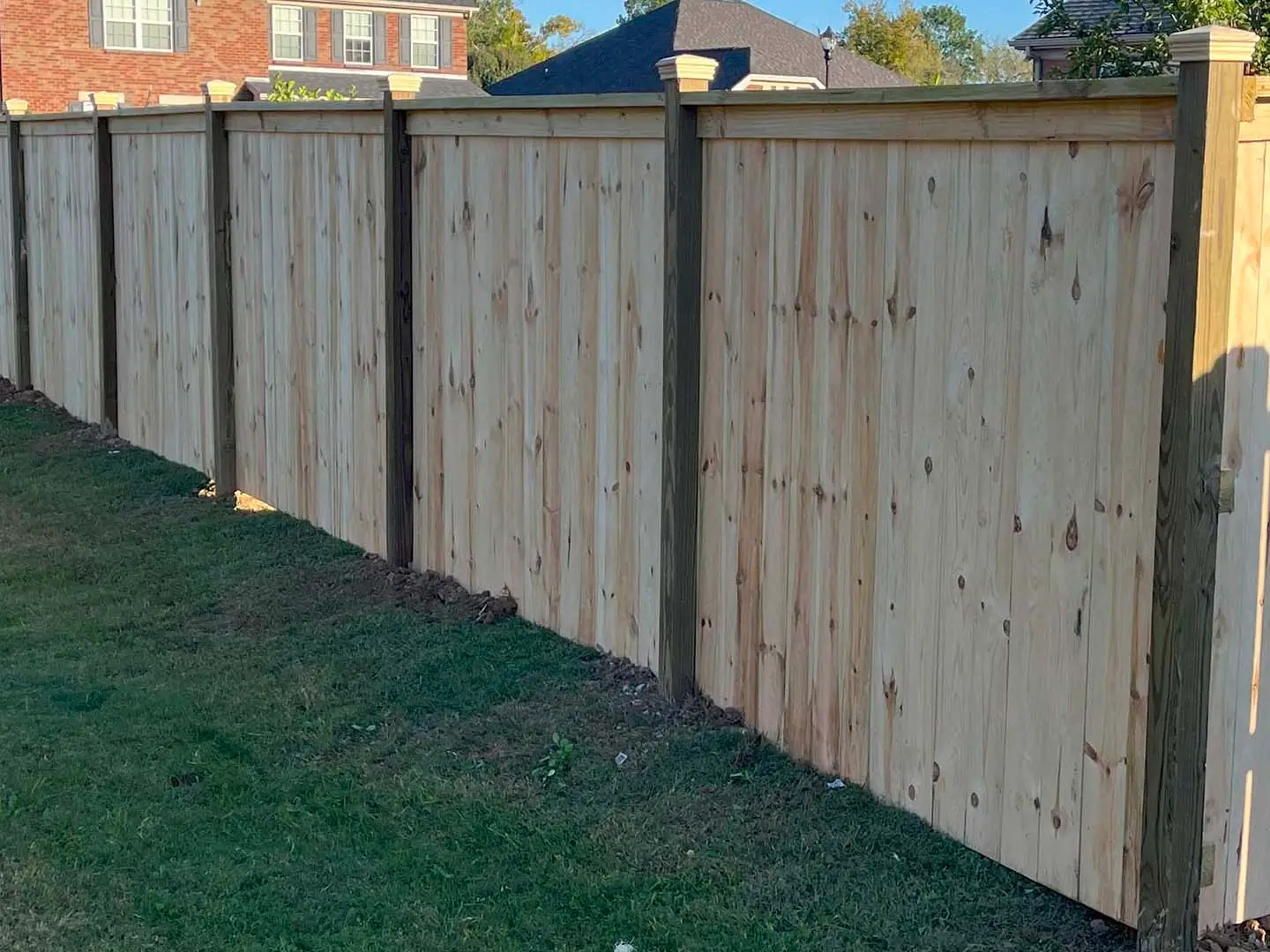 Wood fence kentucky fence company 102124 9