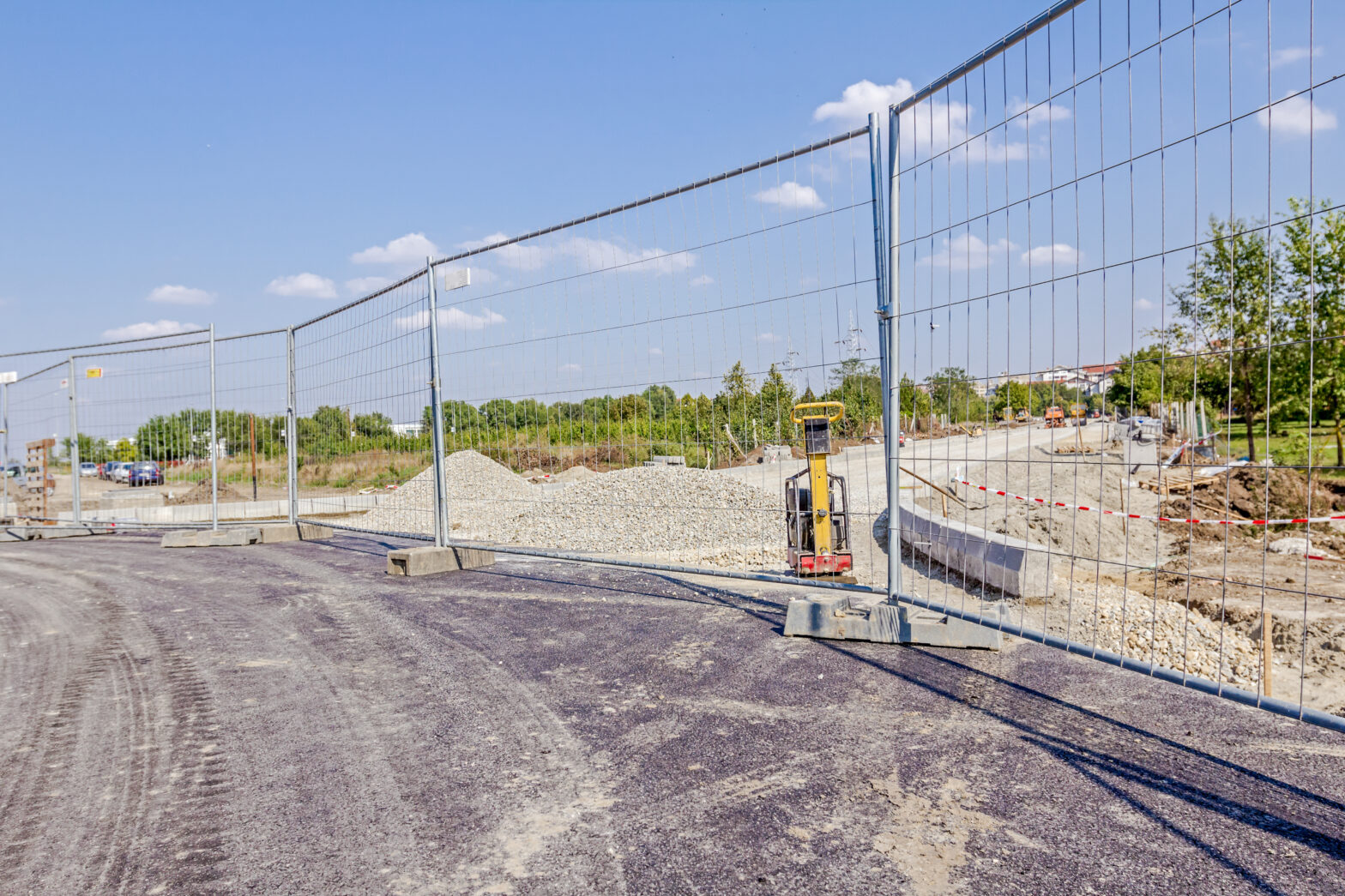 Photo of a temporary fence from a Bowling Green Kentucky fence company