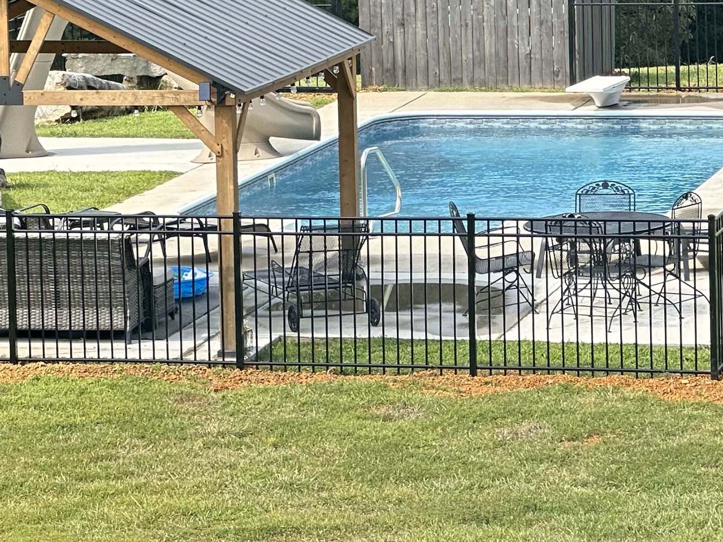 Photo of an aluminum pool fence from a Franklin TN fence company