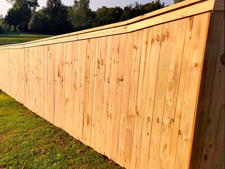 Columbia Tennessee residential fencing company